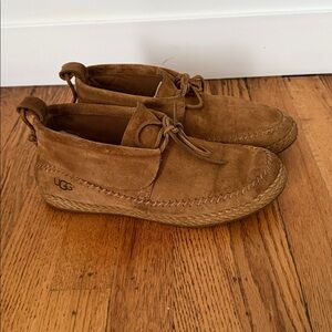 UGG Woodlyn moccasin Chestnut Suede Leather Slip On Size 9